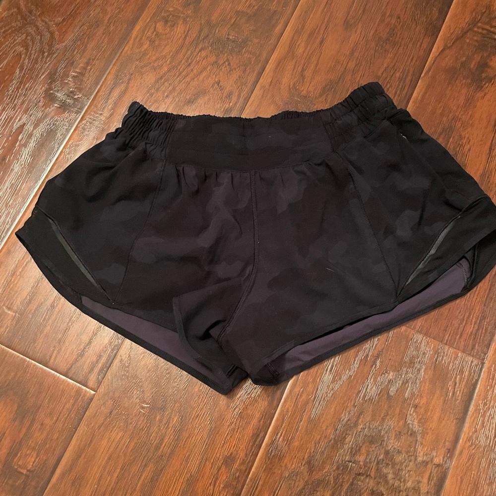 lululemon hotty hots